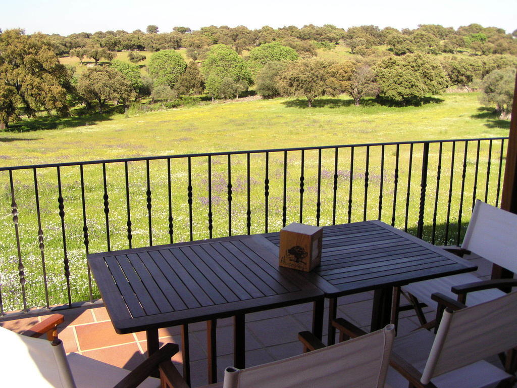 La Cerca Del Alcornoque Guest House Casas de Belvis Bagian luar foto
