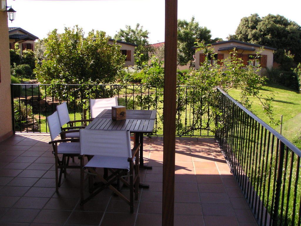 La Cerca Del Alcornoque Guest House Casas de Belvis Bagian luar foto